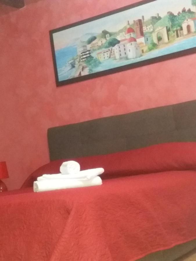 Bed and Breakfast Su Casciu Боза Екстер'єр фото