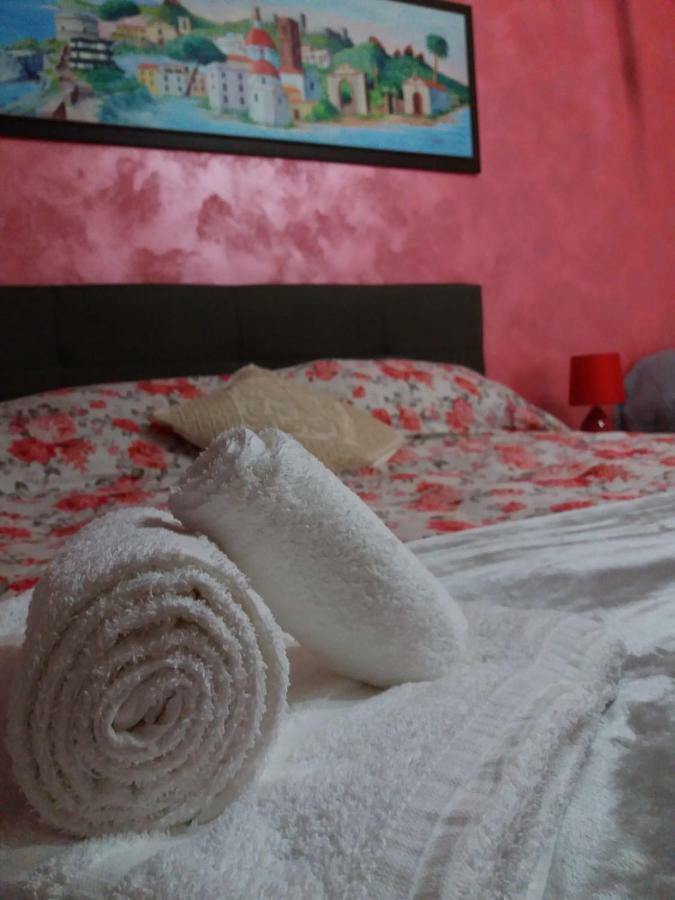 Bed and Breakfast Su Casciu Боза Екстер'єр фото